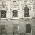 Фасад Библиотеки в годы блокады