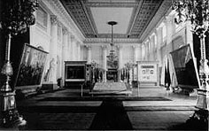 Экспозиция музея в Зимнем дворце. 1930-е гг.
