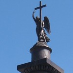 Скульптура ангела на Александрийской колонне