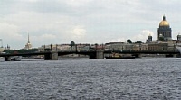 Первый мост через Неву